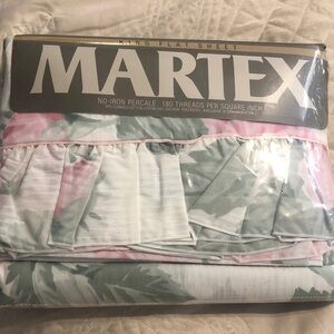 Martex King Flat Sheet - Pink & Green Leaf Print
